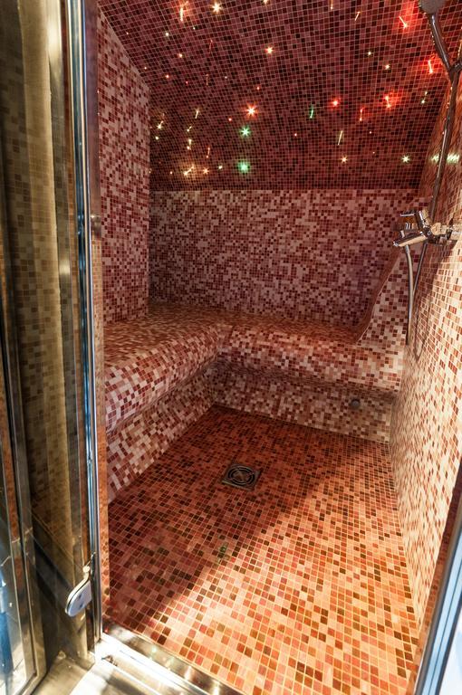Hotel Hemera 5*